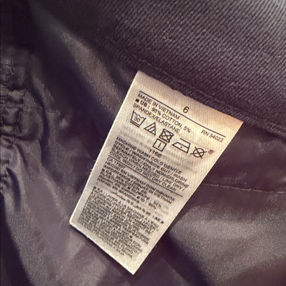 Old Navy Pixie Women’s Pants in Navy Blue - Picture 11 of 11